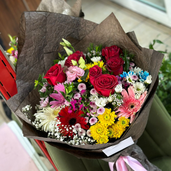 Alanya Çiçek Siparişi MEVSİM BUKETİ 
